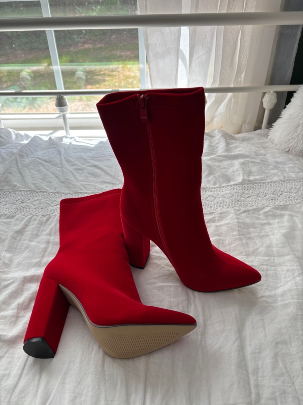 Red Women's Pointed Toe Block Heel Boots